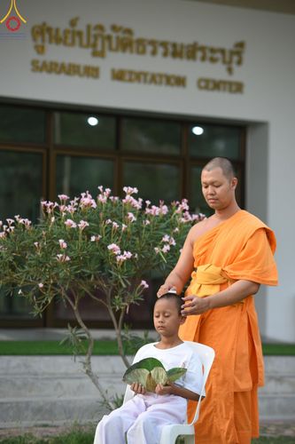 ภาพ No.133388:พิธีตัดปอยผม ธรรมทายาท โครงการบรรพชาสามเณร ฟื้นฟูพระพุทธศาสนาทั่วไทย  ณ ศูนย์ปฏิบัติธรรมจังหวัดสระบุรี อ.พระพุทธบาท จ.สระบุรี  วันที่ 2 เมษายน พ.ศ. 2567