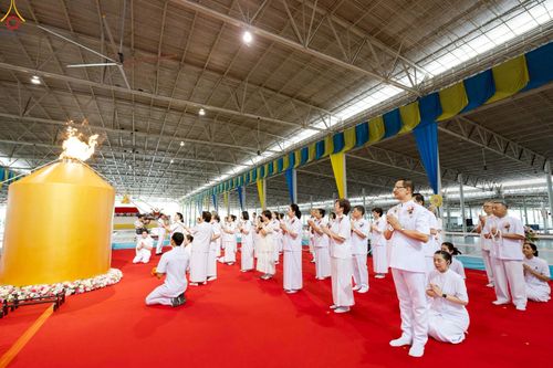 ภาพ No.240192:วันอาทิตย์ที่ 24 สิงหาคม พ.ศ. 2568 งานบุญวันอาทิตย์ พิธีจุดเทียนใจ ไฟนิรันด์ อนันตชัย ณ วัดพระธรรมกาย จ.ปทุมธานี