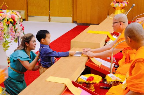 ภาพ No.100796:พิธีทอดกฐินสามัคคี "เพื่อสร้างทุกสิ่ง"  ณ วัดพระธรรมกายมินเนโซตา สหรัฐอเมริกา วันอาทิตย์ที่ 12 พฤศจิกายน พ.ศ. 2566