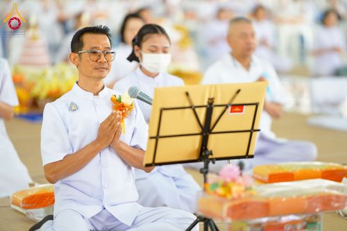 ภาพ No.276449:วันศุกร์ที่ 5 ธันวาคม พ.ศ. 2568 (วันพระ ขึ้น 15 ค่ำ เดือน 1) พิธีบุพเปตพลี ครั้งที่ 175 ร่วมอุทิศบุญแด่หมู่ญาติที่ล่วงลับไปแล้ว และสืบทอดอายุพระพุทธศาสนา ณ หอฉันคุณยายอาจารย์ฯ วัดพระธรรมกาย