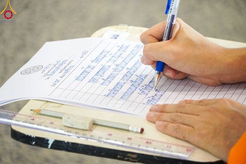 ภาพ No.100208:พิธีสอบธรรมสนามหลวง นักธรรมชั้นโท-เอก วันที่ 29 พฤศจิกายน - 2 ธันวาคม พุทธศักราช 2566 ณ สนามสอบวัดพระธรรมกาย จ.ปทุมธานี