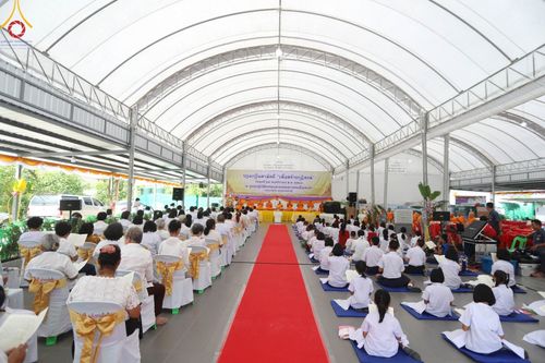 ภาพ No.94664:พิธีทอดกฐินสามัคคี สร้างกุฏิสงฆ์หลังแรก ณ ศูนย์ปฏิบัติธรรมและอบรมเยาวชนเมืองยะลา (ถนนเวฬุวัน ซอยเศรษฐี) วันที่ 15 พฤศจิกายน พ.ศ. 2566