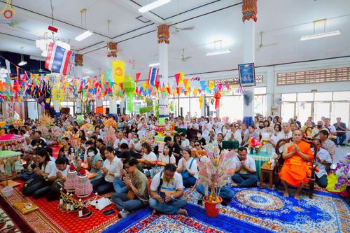 ภาพ No.268035:วันที่ 26 ตุลาคม พ.ศ. 2568 พิธีทอดกฐินสามัคคีทั่วไทย ณ วัดโพธิญาณ ต.หนองโพรง อ.ศรีมหาโพธิ จ.ปราจีนบุรี โดยคณะศิษยานุศิษย์ บูชาธรรม 81 ปี หลวงพ่อธัมมชโย