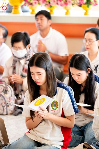 ภาพ No.200370:พิธีทอดผ้าป่าทำนุบำรุงศาสนสถาน ณ วัดผาสุการาม ตำบลบางไทรป่า อำเภอบางเลน จังหวัดนครปฐม ในโครงการธรรมยาตรา กตัญญูบูชา มหาปูชนียาจารย์ พระมงคลเทพมุนี(สด จนฺทสโร) พระผู้ปราบมาร อนุสรณ์สถาน 7 แห่ง ปีที่ 13 วันที่ 22 มกราคม พ.ศ. 2568