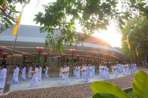 ภาพ No.136265:พิธีอุปสมบทสามเณรเตรียมสถาบันธรรมชัย รุ่นที่ 21 ณ โบสถ์พระไตรปิฏก วัดพระธรรมกาย วันเสาร์ที่ 4 พฤษภาคม พ.ศ.2567