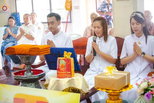 ภาพ No.164995:พิธีทอดกฐิน ณ วัดกลางเกาะระกำ ต.บ้านสร้าง อ.บางปะอิน จ.พระนครศรีอยุธยา ในโครงการกฐินสามัคคีทั่วไทย 30,000 วัด บูชาธรรม 80 ปี หลวงพ่อธัมมชโย โดยคณะศิษยานุศิษย์วัดพระธรรมกาย วันที่ 20 ตุลาคม พ.ศ. 2567