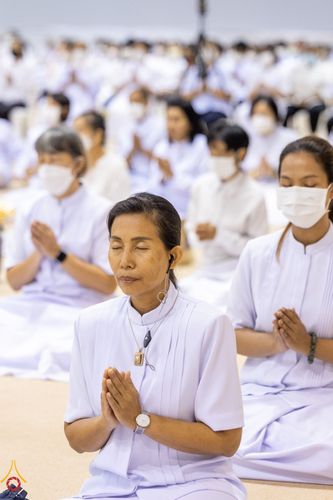 ภาพ No.84317:พิธีเจริญพระพุทธมนต์ ปฏิบัติธรรม เจริญสมาธิภาวนา เพื่อถวายพระพรชัยมงคล และถวายพระราชกุศลแด่พระบาทสมเด็จพระปรเมนทรรามาธิบดีศรีสินทรมหาวชิราลงกรณ พระวชิรเกล้าเจ้าอยู่หัว เนื่องในวันเฉลิมพระชนมพรรษา วันที่ 28 กรกฎาคม พ.ศ. 2566