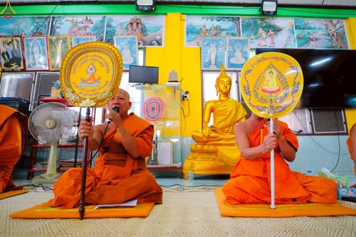 ภาพ No.270303:วันที่ 28 ตุลาคม พ.ศ. 2568 พิธีทอดกฐินสามัคคีทั่วไทย ณ สำนักสงฆ์เทพพิทักษ์ผล ต.แสนสุข อ.เมืองชลบุรี จ.ชลบุรี โดยคณะศิษยานุศิษย์ บูชาธรรม 81 ปี หลวงพ่อธัมมชโย