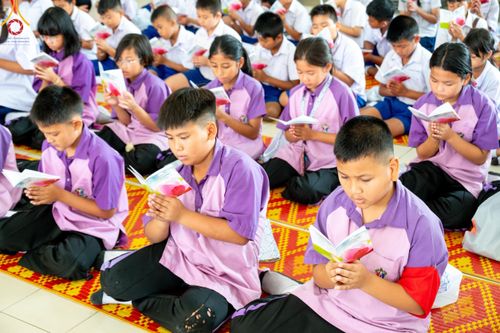 ภาพ No.192265:พิธีทอดผ้าป่าทำนุบำรุงศาสนสถาน ณ วัดเทพพล แขวงบางพรม เขตตลิ่งชัน กรุงเทพมหานคร ในโครงการธรรมยาตรา กตัญญูบูชา มหาปูชนียาจารย์ พระมงคลเทพมุนี(สด จนฺทสโร) พระผู้ปราบมาร อนุสรณ์สถาน 7 แห่ง ปีที่ 13 วันที่ 9 มกราคม พ.ศ. 2568