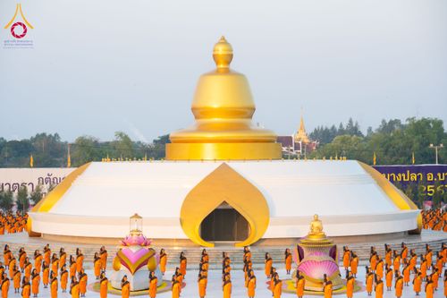 ภาพ No.116864:พระธรรมยาตราร่วมปฏิบัติธรรม และถ่ายภาพหมู่ประวัติศาสตร์ ปีที่ 12  วันที่ 21 มกราคม พ.ศ. 2567  ณ อนุสรณ์สถานบางปลา จ.นครปฐม