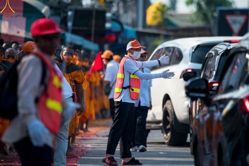 ภาพ No.108644:V.6 บุญเข้า การเตรียมงาน เก็บงาน การรับบุญของเจ้าหน้าที่หน่วยงานต่างๆ เพื่อโครงการธรรมยาตรา กตัญญูบูชามหาปูชนียาจารย์ พระมงคลเทพมุนี (สด จนฺทสโร) พระผู้ปราบมาร อนุสรณ์สถาน 7 แห่ง ปีที่ 12 ระหว่างวันที่ 2 - 31 มกราคม พ.ศ.2567