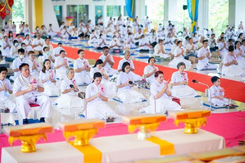 พิธีทอดกฐินสามัคคีทั่วไทย 5,000 วัด ณ ธุดงคสถานพิษณุโลก ต.วังนกแอ่น อ.วังทอง จ.พิษณุโลก  วันที่ 11 พฤศจิกายน พ.ศ. 2566