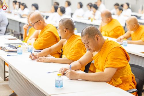 ภาพ No.63414:การสัมมนา World Peace Inner Peace : Lord Buddha 's Social Doctrine to resolve Global Issues ณ อาคาร 100 ปี คุณยายอาจารย์ฯ วัดพระธรรมกาย วันพฤหัสบดี ที่ 25 เมษายน พ.ศ. 2567