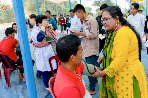 ภาพ No.127586:Photo Story ปฐมบรรพชาชาวพุทธมาร์มา Episode 2/5 วันที่ 6-7 กุมภาพันธ์ พ.ศ. 2567  โครงการบรรพชาครั้งประวัติศาสตร์ แห่งเทือกเขาจิตตะกอง  ครั้งแรกของชาวพุทธมาร์มา บังกลาเทศ บูชาธรรม 80 ปีหลวงพ่อธัมมชโย ณ วัดธัมจักร อรัญกุฏิ เมืองรัมการ์ คาร์กาชารี บังกลาเทศ