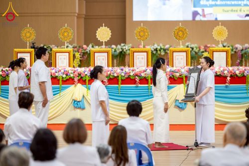 ภาพ No.232503:วันอาทิตย์ที่ 6 กรกฏาคม พ.ศ. 2568 พิธีมุทิตาสักการะพระครูสัญญาบัตร ปีพุทธศักราช 2568 ณ ห้องแก้วสารพัดนึก2 สภาธรรมกายสากล วัดพระธรรมกาย