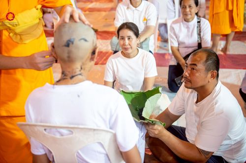 ภาพ No.214273:วันอาทิตย์ที่ 30 มีนาคม พ.ศ. 2568  พิธีปลงผมสามเณรฟื้นฟูทั่วไทย ณ มหารัตนวิหารคด คอร์ 22 วัดพระธรรมกาย จ.ปทุมธานี