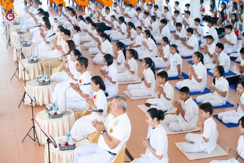 ภาพ No.199877:พิธีทอดผ้าป่าทำนุบำรุงศาสนสถาน ณ วัดบางช้างใต้ ตำบลบางช้าง อำเภอสามพราน จังหวัดนครปฐม ในโครงการธรรมยาตรา กตัญญูบูชา มหาปูชนียาจารย์ พระมงคลเทพมุนี(สด จนฺทสโร) พระผู้ปราบมาร อนุสรณ์สถาน 7 แห่ง ปีที่ 13 วันที่ 22 มกราคม พ.ศ. 2568