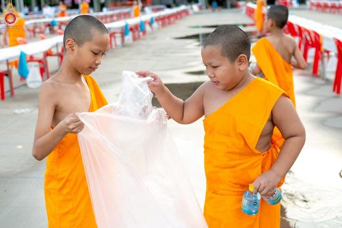 ภาพ No.218773:วันศุกร์ที่ 18 เมษายน พ.ศ. 2568 การเตรียมงานในลานธรรม , พระมหาธรรมกายเจดีย์ เพื่องานวันคุ้มครองโลก 22 เมษายน พ.ศ. 2568
