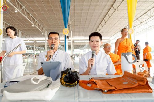 ภาพ No.223139:วันที่ 2 -10 พฤษภาคม พ.ศ. 2568 พิธีตัดปอยผม ปลงผม พิธีขอขมาลาอุปสมบทอุทิศชีวิต ของอุบาสก พิสิทธิ์ หมื่นแกล้ว  ณ วัดพระธรรมกาย