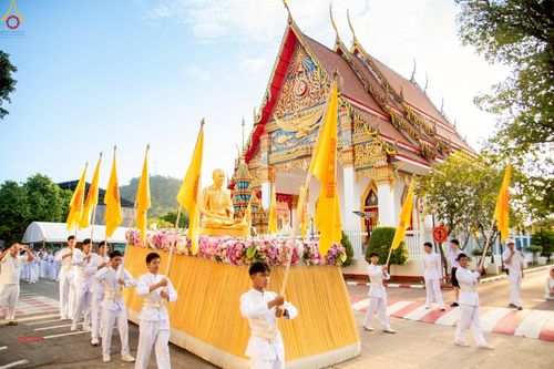 ภาพ No.248709:วันที่ 20 กันยายน พ.ศ. 2568 พิธีอัญเชิญรูปหล่อหลวงปู่วัดปากน้ำ ภาษีเจริญ จากวัดมงคลนิมิตร พระอารามหลวง เพื่อประดิษฐาน ณ วิหารพระมงคลเทพมุนี (สด จนฺทสโร)  ศูนย์ปฏิบัติธรรมภูเก็ต จ.ภูเก็ต