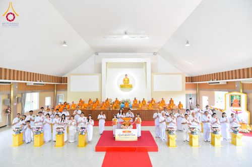 ภาพ No.171454:พิธีทอดกฐิน ณ ศูนย์พนมสารคาม ฉะเชิงเทรา ในโครงการกฐินสามัคคีทั่วไทย 30,000 วัด บูชาธรรม 80 ปี หลวงพ่อธัมมชโย โดยคณะศิษยานุศิษย์วัดพระธรรมกาย วันที่ 26 ตุลาคม พ.ศ. 2567