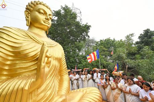 ภาพ No.263498:วันที่ 18 ตุลาคม พ.ศ. 2568 พิธีแห่กฐิน และกฐินสมทบหลวงพ่อ ธัมมชโย  ถวายแด่ วัดพุทธภูมิ เมืองโภปาล รัฐมัธยประเทศ ประเทศอินเดีย 