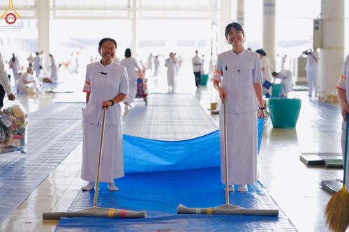 ภาพ No.150572:V.44 เพื่อพ่อ ภาพเตรียมงาน ปฎิบัติงาน ของเจ้าหน้าที่ อาสาสมัคร ทุกสถานะ เพื่อความสำเร็จ ในงานวันธรรมชัย วันอังคารที่ 27 สิงหาคม พ.ศ. 2567