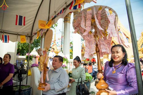 ภาพ No.96671:พิธีทอดกฐินสามัคคีทั่วไทย 5,000 วัด ณ วัดใหม่พิเรนทร์ กรุงเทพมหานคร วันที่ 19 พฤศจิกายน พ.ศ. 2566