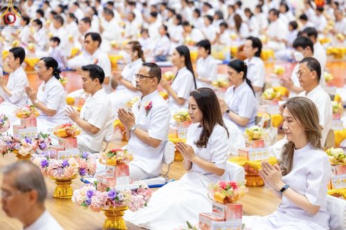 ภาพ No.149053:พิธีถวายคิลานเภสัชและอุปกรณ์ทางการแพทย์ เนื่องในวันธรรมชัย วันอาทิตย์ที่ 18 สิงหาคม พ.ศ. 2567 ณ ห้องแก้วสารพัดนึก 2 สภาธรรมกายสากล วัดพระธรรมกาย