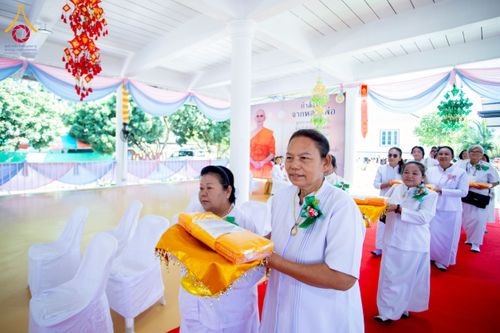 ภาพ No.274696:วันอาทิตย์ที่ 23 พฤศจิกายน พ.ศ. 2568 พิธีทอดผ้าป่าสามัคคี เพื่อระดมทุนสร้างกุฏิที่พักสามเณร ณ ศูนย์ปฏิบัติธรรมสวนผึ้ง จ.ราชบุรี