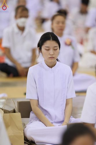 ภาพ No.159149:พิธีบูชาข้าวพระ ในวันอาทิตย์ต้นเดือน วันที่ 6 ตุลาคม พ.ศ. 2567 ณ สภาธรรมกายสากล วัดพระธรรมกาย