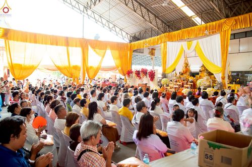 ภาพ No.264797:วันที่ 23 ตุลาคม พ.ศ. 2568 พิธีทอดกฐินสามัคคีทั่วไทย 30,000 วัด โดยคณะศิษยานุศิษย์ บูชาธรรม 81 ปี หลวงพ่อธัมมชโย ณ วัดอัยยิการาม อ.คลองหลวง จ.ปทุมธานี