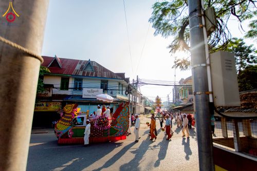 ภาพ No.224378:วันที่ 8 พฤษภาคม พ.ศ. 2568 พิธีถวายมหาสังฆทาน 101 วัด  บูชาธรรมอายุวัฒนมงคล 100 ปี สมเด็จอาชญาธรรมพระเจ้า สมเด็จพระสังฆราชแห่งคณะสงฆ์ไทยเขิน นครเชียงตุง ในนามพระครูบาไชยบูลย์ ธัมมชโย ณ วัดราชฐานหลวงเชียงยืน รัฐฉาน สาธารณรัฐแห่งสหภาพเมียนมา