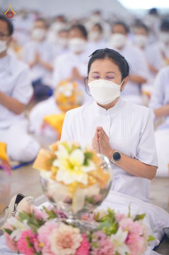 ภาพ No.76629:พิธีถวายโคมมาฆประทีป น้อมถวายเป็นพุทธบูชา แด่คณะพระภิกษุ สามเณร วัดพระธรรมกาย วันที่ 25 กุมภาพันธ์ พ.ศ. 2566