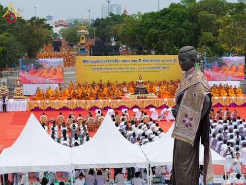 ภาพ No.210267:วันอาทิตย์ที่ 9 มีนาคม พ.ศ. 2568 พ่อเมืองโคราชจัดตักบาตรพระหมื่น ทำบุญเมือง 557 ปี