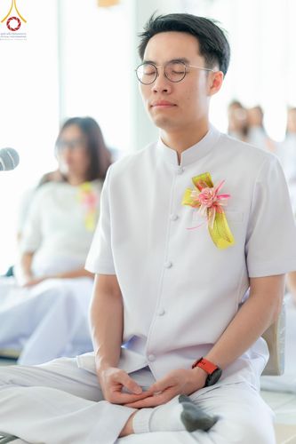 ภาพ No.169627:พิธีทอดกฐินเพื่อสร้าง หอฉันคุณยายอาจารย์ มหารัตนอุบาสิกาจันทร์ ขนนกยูง  ณ ศูนย์ปฏิบัติธรรมชลบุรี วันที่ 25 ตุลาคม พ.ศ. 2567