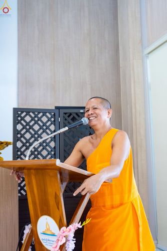 ภาพ No.245160:วันเสาร์ที่ 13 กันยายน พ.ศ. 2568 พิธีถวายสังฆทานแด่คณะสงฆ์ 323 วัด ปีที่ 21 ครั้งที่ 181 พิธีมอบกองทุนหนุนแรงใจช่วยครูใต้ ปีที่ 18 ครั้งทึ่ 144 และพิธีทำบุญอุทิศส่วนกุศลให้ผู้วายชนม์ ณ ศูนย์ปฏิบัติธรรมภาคใต้ จ.สงขลา
