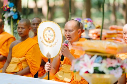 ภาพ No.169539:พิธีทอดกฐิน ณ ศูนย์ปฏิบัติธรรมนานาชาติตะวันพร้าว จ.เชียงใหม่ ในโครงการกฐินสามัคคีทั่วไทย 30,000 วัด บูชาธรรม 80 ปี หลวงพ่อธัมมชโย โดยคณะศิษยานุศิษย์วัดพระธรรมกาย วันที่ 25 ตุลาคม พ.ศ. 2567