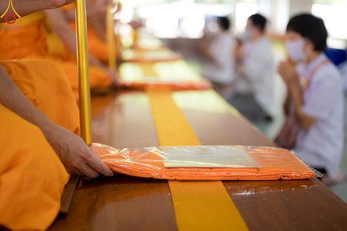 ภาพ No.102219:พิธีบุพเปตพลี ครั้งที่ 144 อุทิศบุญแด่หมู่ญาติที่ล่วงลับไปแล้ว และสืบทอดอายุพระพุทธศาสนา วันอังคารที่ 12 ธันวาคม พ.ศ. 2566 (วันพระแรม 15 ค่ำ เดือน 12) ณ หอฉันคุณยายอาจารย์ฯ วัดพระธรรมกาย