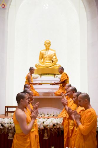 ภาพ No.239748:วันที่ 16-17 สิงหาคม พ.ศ. 2568 การปฏิบัติหน้าที่ของเจ้าหน้าที่ทุกสถานะ เพื่องานพิธีอัญเชิญรูปเหมือนพระมงคลเทพมุนี (สด จันทสโร) และพิธีกดปุ่มอัญเชิญรูปเหมือน พระมงคลเทพมุนี (สด จันทสโร) ณ มหาวิหารแก้วพระมงคลเทพมุนี ศูนย์ปฏิบัติธรรมแก้วเมืองเลย จ.เลย