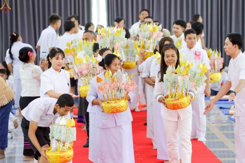 ภาพ No.253990:วันที่ 12 ตุลาคม พ.ศ. 2568 พิธีทอดกฐินสามัคคีทั่วไทย 30,000 วัด โดยคณะศิษยานุศิษย์ บูชาธรรม 81 ปี หลวงพ่อธัมมชโย ณ ธุดงคสถานชุมพร ต.ขุนกระทิง อ.เมือง จ.ชุมพร