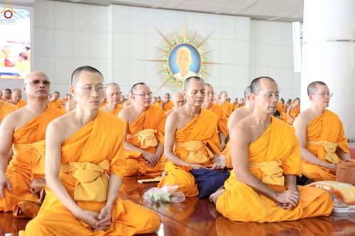 ภาพ No.229477:วันเสาร์ที่ 21 มิถุนายน พ.ศ. 2568 พิธีถวายภัตตาหารเมนูสวรรค์ เพื่อการบรรลุธรรม ณ หอฉันคุณยายอาจารย์ฯ วัดพระธรรมกาย