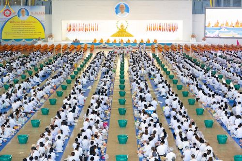 ภาพ No.126506:พิธีตักบาตร ในวันอาทิตย์ต้นเดือนที่ 3 มีนาคม พ.ศ. 2567 ณ บ้านแก้วเรือนทองคุณยายฯ วัดพระธรรมกาย