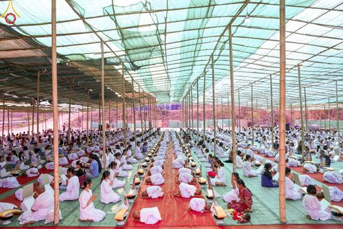 ภาพ No.62992:Photo Story  มหัศจรรย์วัดดงดินแดง Episode 2 โครงการบรรพชาอุปสมบทหมู่ ฟื้นฟูพระพุทธศาสนาทั่วไทย ณ วัดดงดินแดง อ.อมก๋อย จ.เชียงใหม่ วันที่ 3 เมษายน พ.ศ. 2567