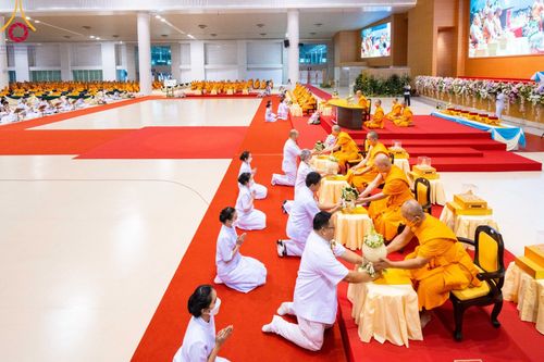 ภาพ No.95265:พิธีมุทิตาพระมหาเถระและพระเถระ ครั้งที่ 29 วันอาทิตย์ที่ 19 พฤศจิกายน พ.ศ. 2566 ณ ห้องแก้วสารพัดนึก สภาธรรมกายสากล วัดพระธรรมกาย