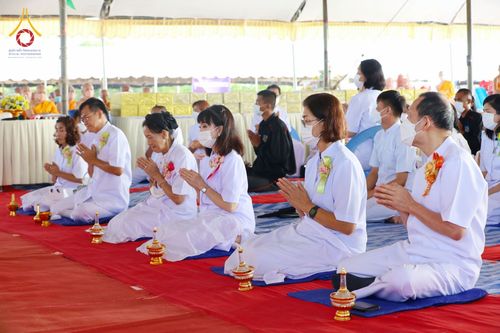 ภาพ No.76183:พิธีกลั่นแผ่นดินสร้างมหาเจดีย์ปัตตานี , พิธีตักบาตรแด่พระภิกษุสงฆ์ 159 รูป ,  พิธีทอดผ้าป่า , พิธีโปรยรัตนชาติ ,  พิธีจุดประทีปถวายเป็นพุทธบูชา ณ ศูนย์อบรมเยาวชนปัตตานี จ.ปัตตานี วันอาทิตย์ที่ 5 กุมภาพันธ์ พ.ศ.2566