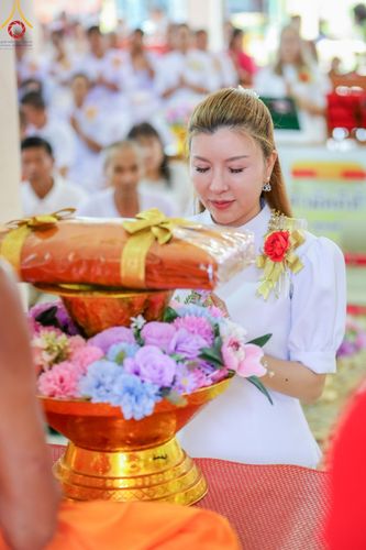 ภาพ No.163209:โครงการกฐินสามัคคีทั่วไทย 30,000 วัด บูชาธรรม 80 ปี หลวงพ่อธัมมชโย โดย คณะศิษยานุศิษย์วัดพระธรรมกาย ณ วัดหนองกาดำบำรุงธรรม จ.พิษณุโลก วันที่ 19 ตุลาคม พ.ศ. 2567