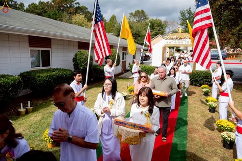 ภาพ No.263089:วันอาทิตย์ที่ 19 ตุลาคม พ.ศ. 2568 พิธีทอดกฐินสามัคคี ณ วัดพระธรรมกายจอร์เจีย  ประเทศสหรัฐอเมริกา 