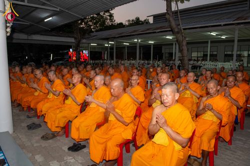 ภาพ No.315505:วันพุธที่ 25 มีนาคม พ.ศ. 2569 พิธีบำเพ็ญกุศล คุณพ่อณรงค์ จินตมากุล  สิริอายุ 99 ปี 11 เดือน โยมบิดา พระครูปลัดรัตนวีรวัฒน์ (รังสฤษดิ์ อิทฺธิจินตโก) ที่ปรึกษาเจ้าคณะจังหวัดปทุมธานี เจ้าอาวาสวัดพระธรรมกาย  ณ ห้องปลูกศรัทธา 2 วัดพระธรรมกาย ปทุมธานี