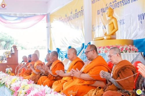 ภาพ No.236481:วันพุธที่ 30 กรกฏาคม  พ.ศ. 2568 พิธีถวายมหาสังฆทาน 81 วัด 81 ปี หลวงพ่อธัมชโย ครั้งที่ 2  ณ ศูนย์ปฏิบัติธรรมสวนผึ้ง ต.ท่าเคย อ.สวนผึ้ง จ.ราชบุรี